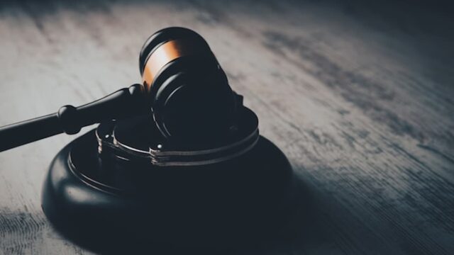 sports-betting-identity-theft-fraud-sentencing-gavel