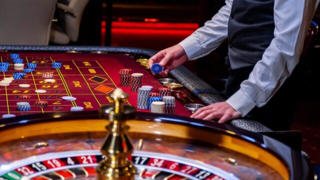 Croupier,Behind,Gambling