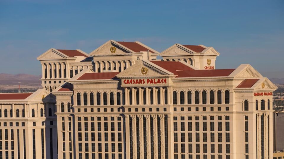 Icahn erwägt Last-Minute-Angebot für Caesars, Investoren halten an Fertitta-Deal fest