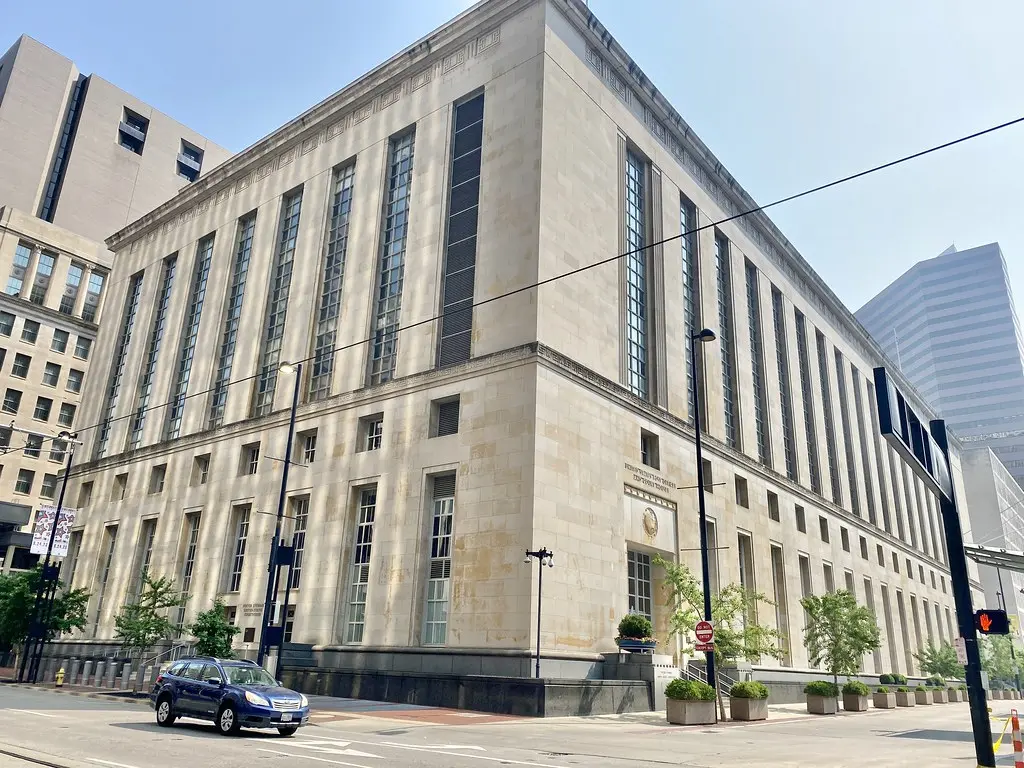 Außenansicht des Potter Stewart United States Courthouse in Cincinnati, Ohio