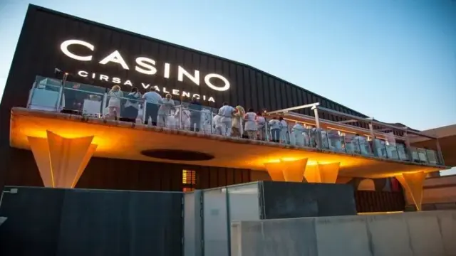 Cirsa reduce deuda tras su salida a bolsa y Moody's mejora su rating a 'Ba3'