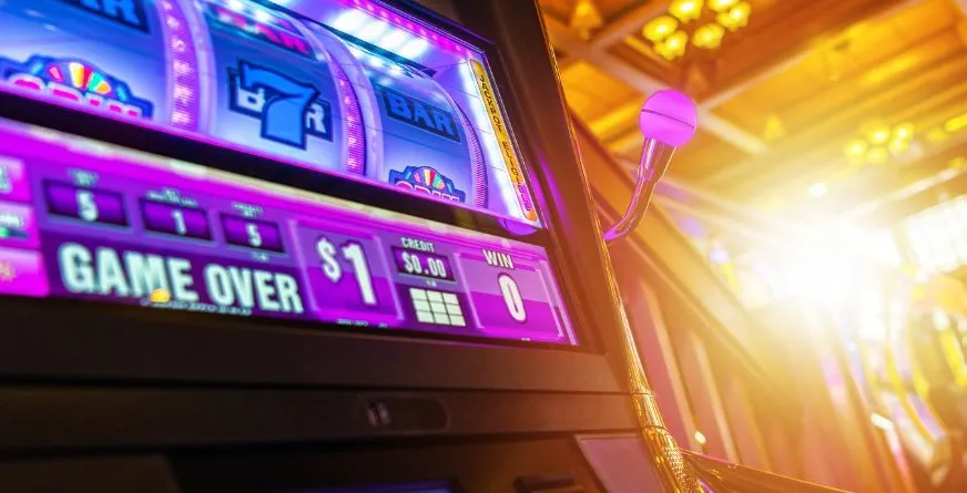 E-Gaming Spain amplía su catálogo de juegos y actualiza el sistema de pago de las máquinas E-FLAT en Madrid