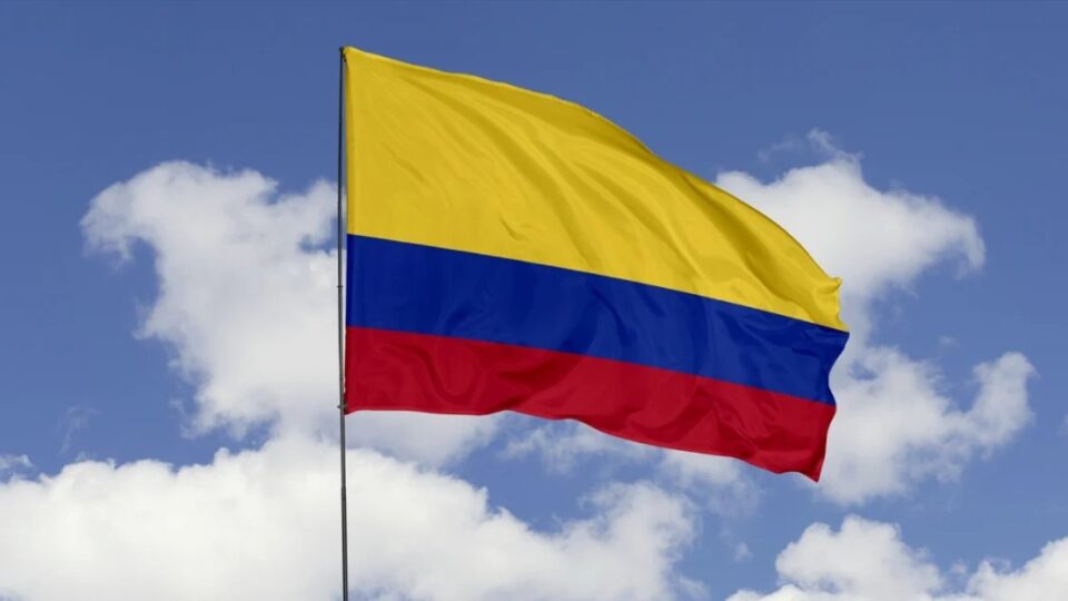 Coljuegos multiplica los bloqueos y cierra más de 45.000 portales de apuestas ilegales en Colombia