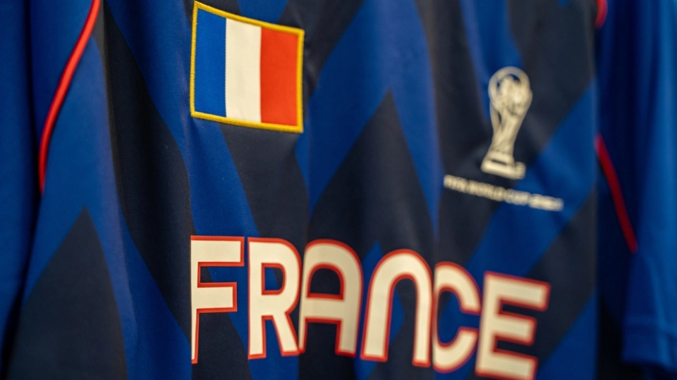 Mbappé tillbaka i Frankrikes VM-planer trots skadeoro