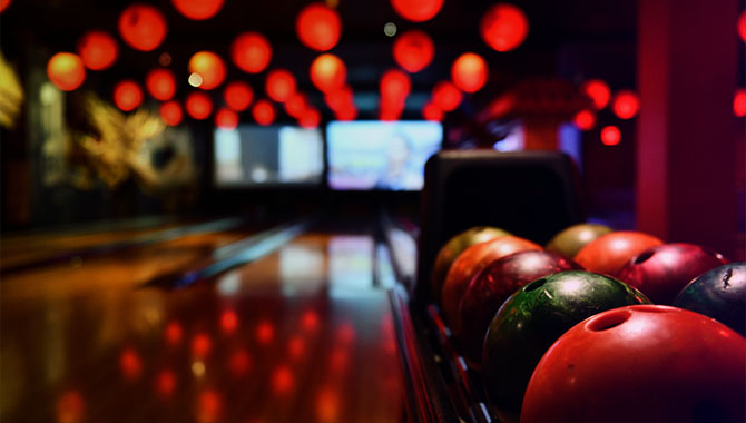 Vici Properties diversifies into bowling entertainment sector