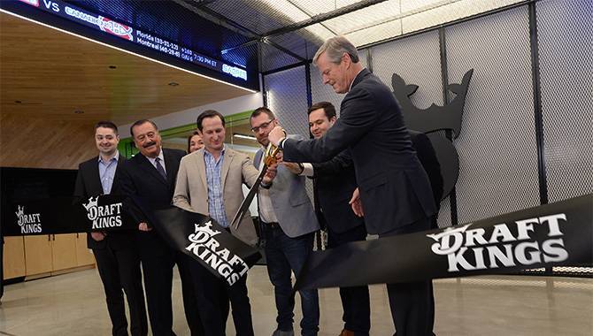 DraftKings doubles its Boston office space with HQ move