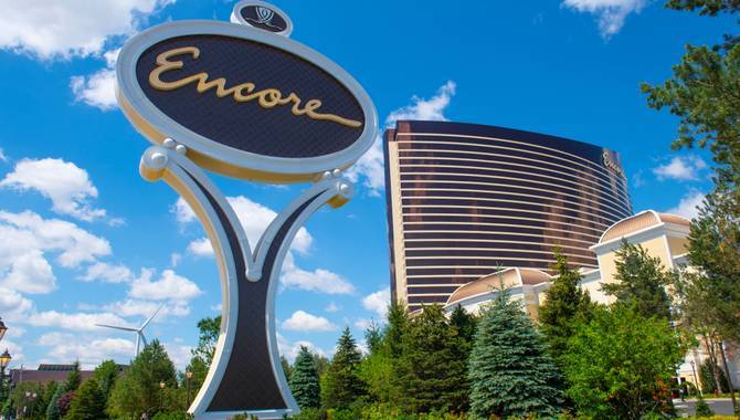 Encore Boston Harbor admits mistake and reverses $50 table game minimums