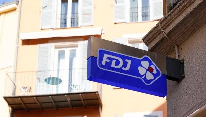 FDJ and heritage foundation donate €1.26m to YMCA Paris for restoration project