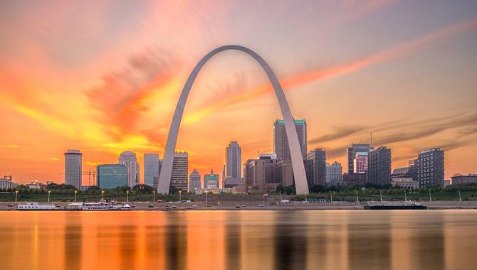 Caesars Entertainment brings Horseshoe brand to St Louis