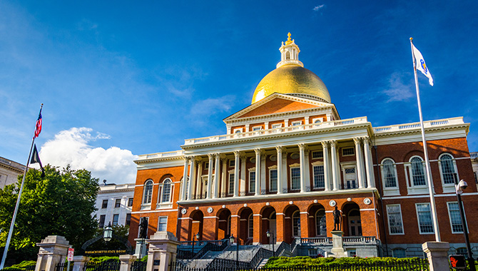 Massachusetts Gaming Commission yet to make decision on betting applications