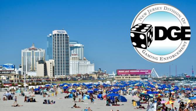 Atlantic City casinos record rising revenues