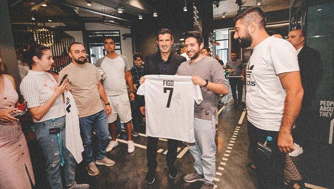 Brand Ambassador Luís Figo visits Digitain office in Armenia