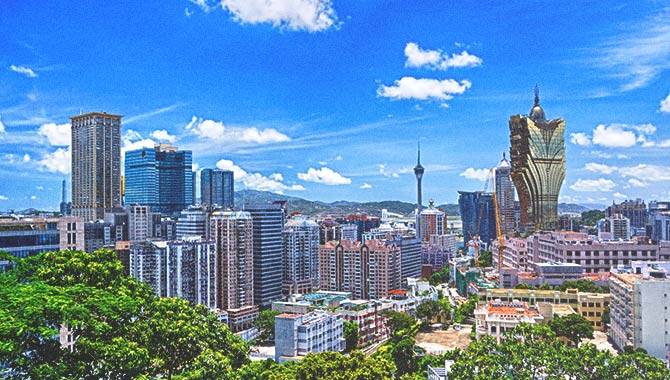 Analyst predicts slow recovery until 2023 for Macau gaming sector