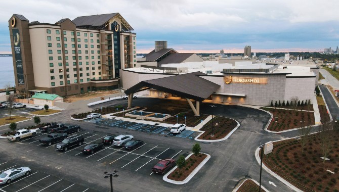 Caesars Entertainment opens Horseshoe Lake Charles