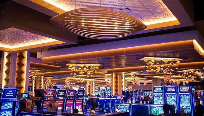 Thousands pour in to newly-opened ilani Casino Resort