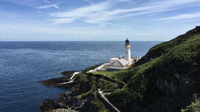Isle of Man bans Mr Phua Cheng Wan from gambling sector