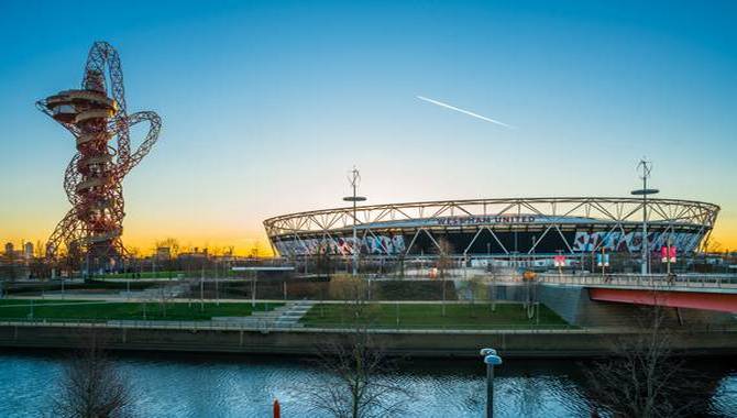 Gambling, tobacco and alcohol companies not allowed to sponsor London Stadium
