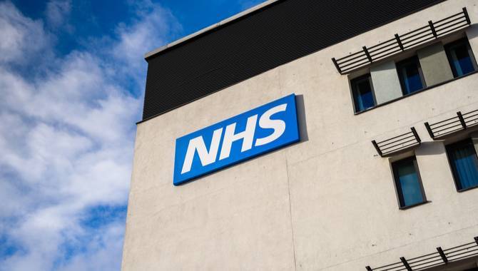 NHS director calls for gambling firms to fund addiction treatment