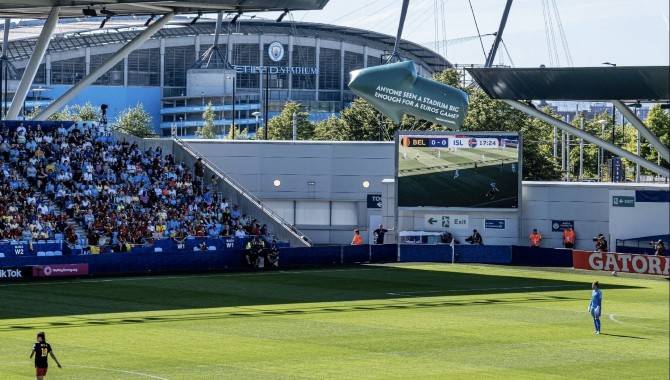 Paddy Power takes aim at Women’s EURO 2022 stadium selections