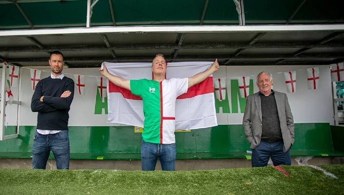 Paddy Power to donate €129,000 to Irish football clubs