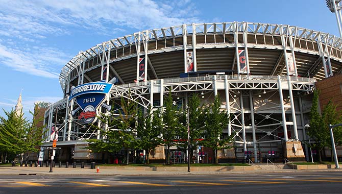 Fanatics launches retail operation in Cleveland, while Caesars pulls greyhound racing in Massachusetts