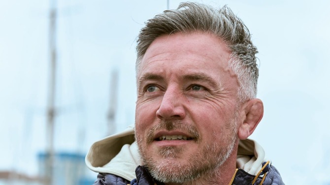 Blueprint Operations donates £5,000 to four-year rowing challenge for motor neurone disease