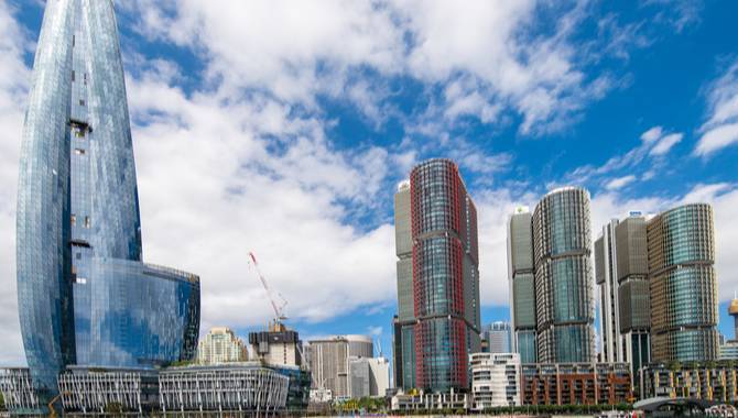 Crown Resorts suspends activity with all junket operators