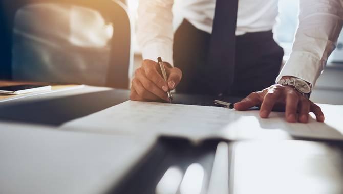 IGT sells 100% of Italian share capital for €950m