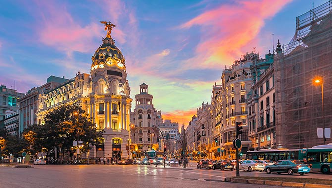 Slingo teams up with SkillOnNet for Spanish launch