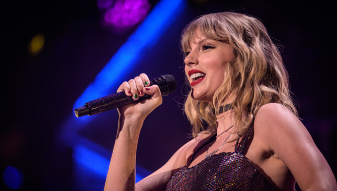 Taylor Swift-themed betting options introduced in Super Bowl bets by Oregon Lottery through DraftKings