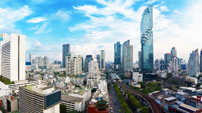 Thaksin supports open bidding for Thai casino licences