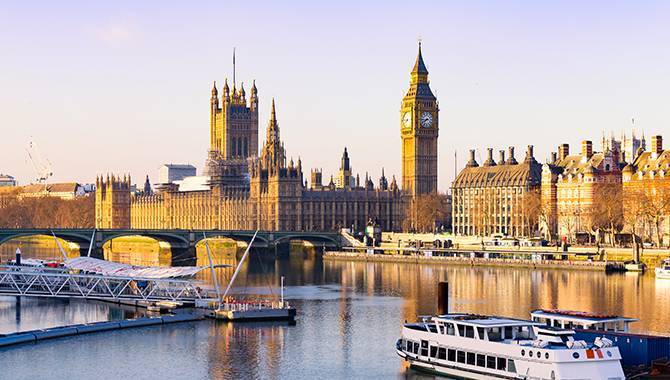 House of Lords calls for shirt advertising ban among a number of sweeping changes