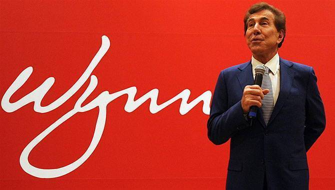 Steve Wynn steps down as CEO of Wynn Resorts
