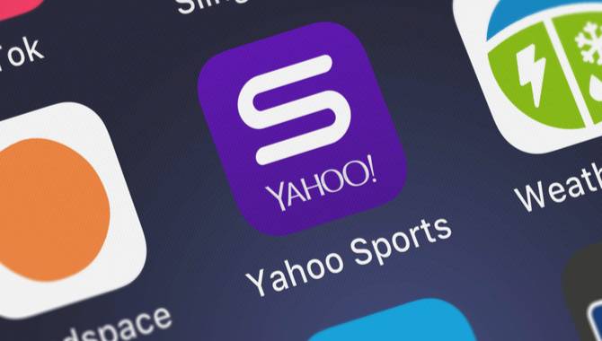 Apollo Global Management considers Yahoo Sports and sports betting merger