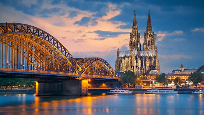 Zeal launches online games in Germany