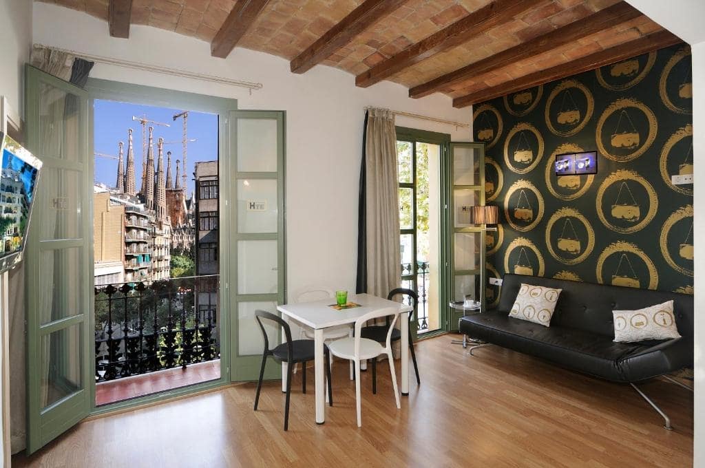 Apartments Hostemplo Suites