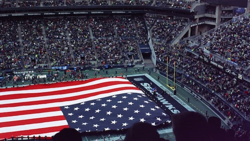 Webull Drops Fees for Super Bowl as Prediction Markets Take Aim at Sportsbooks
