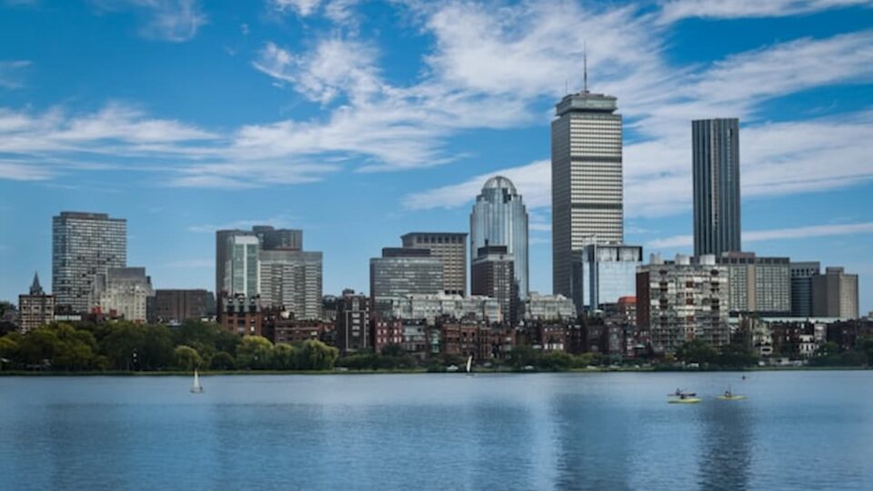 Polymarket Sues Massachusetts as Kalshi Faces Statewide Sports Markets Ban