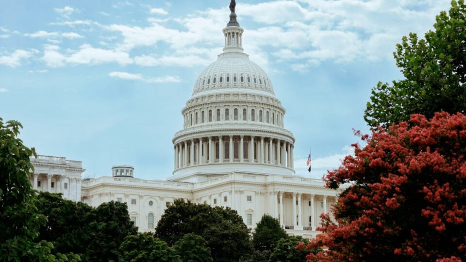 Senators Urge Selig, CFTC To Reiterate Ban on ‘Perverse’ Death Markets
