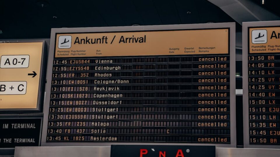 FlightAware Drops Kalshi Lawsuit One Day After Filing as Kalshi Removes Its Name